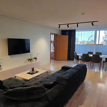 Premium Terrace Zaliakalnis Apartment Kaunas