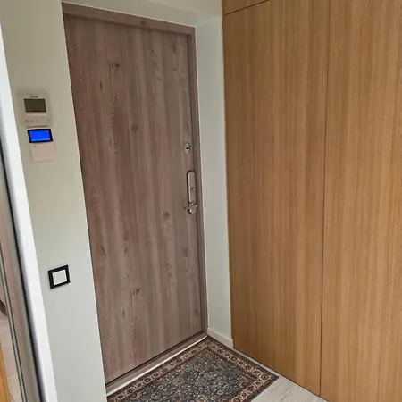 Premium Terrace Zaliakalnis Apartment Kaunas